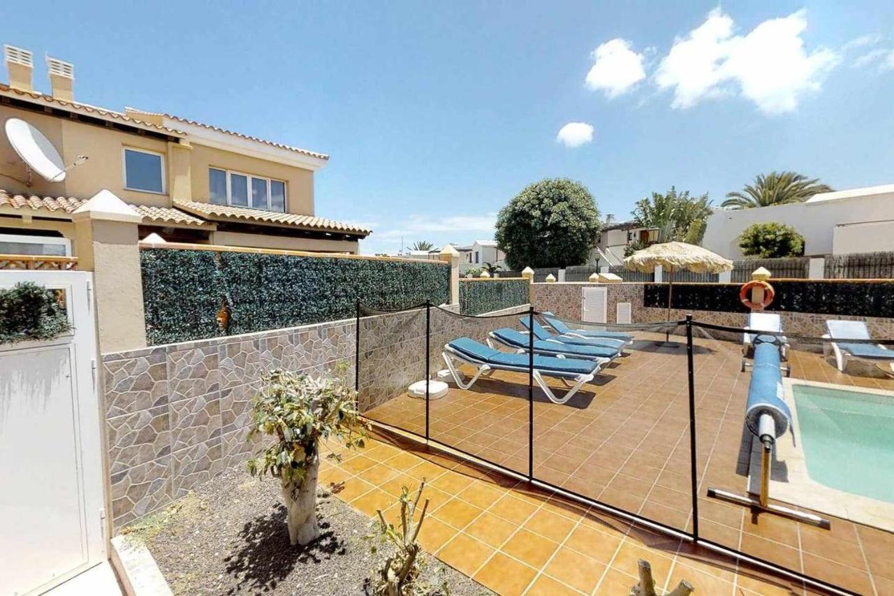 Anju Villas Villa At 100 Meters Far Of The Beach Corralejo Exterior photo